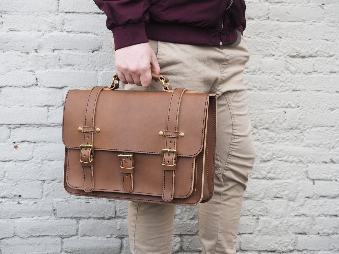 Businessman's Briefcase - Vintage Leather Laptop Messenger Bag – Marlondo  Leather Co.